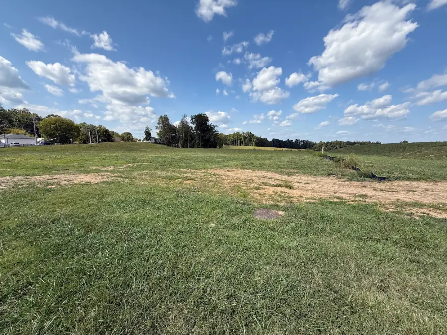 For Sale – 4.16 Acres at Broad Street & Pippin Road, Cookeville, TN – $2,600,000